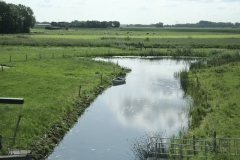 Vanaf de dijk bij inundatiesluis Hedikhuizen